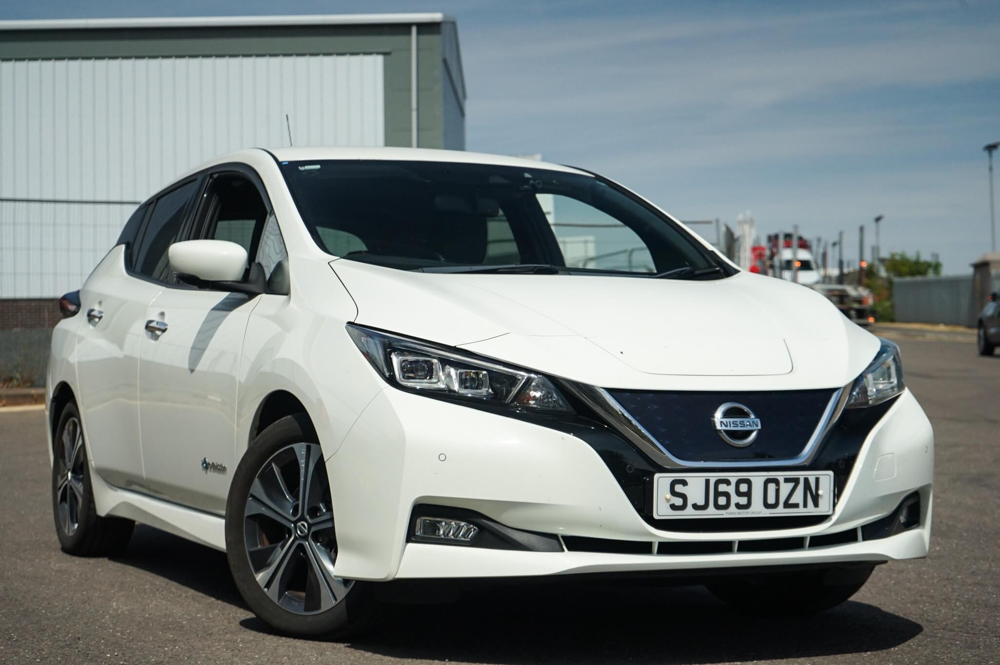Main listing image - Nissan Leaf
