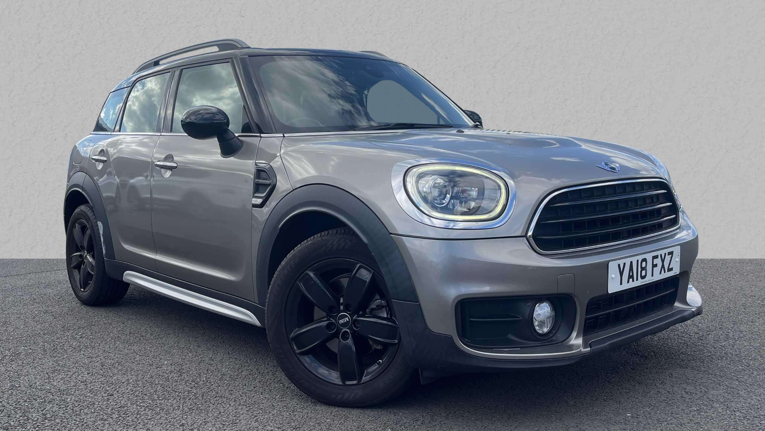 Main listing image - MINI Countryman