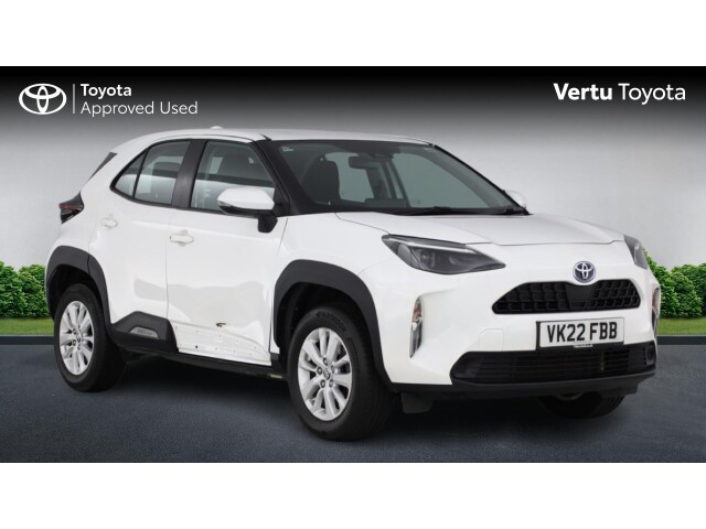 Main listing image - Toyota Yaris Cross