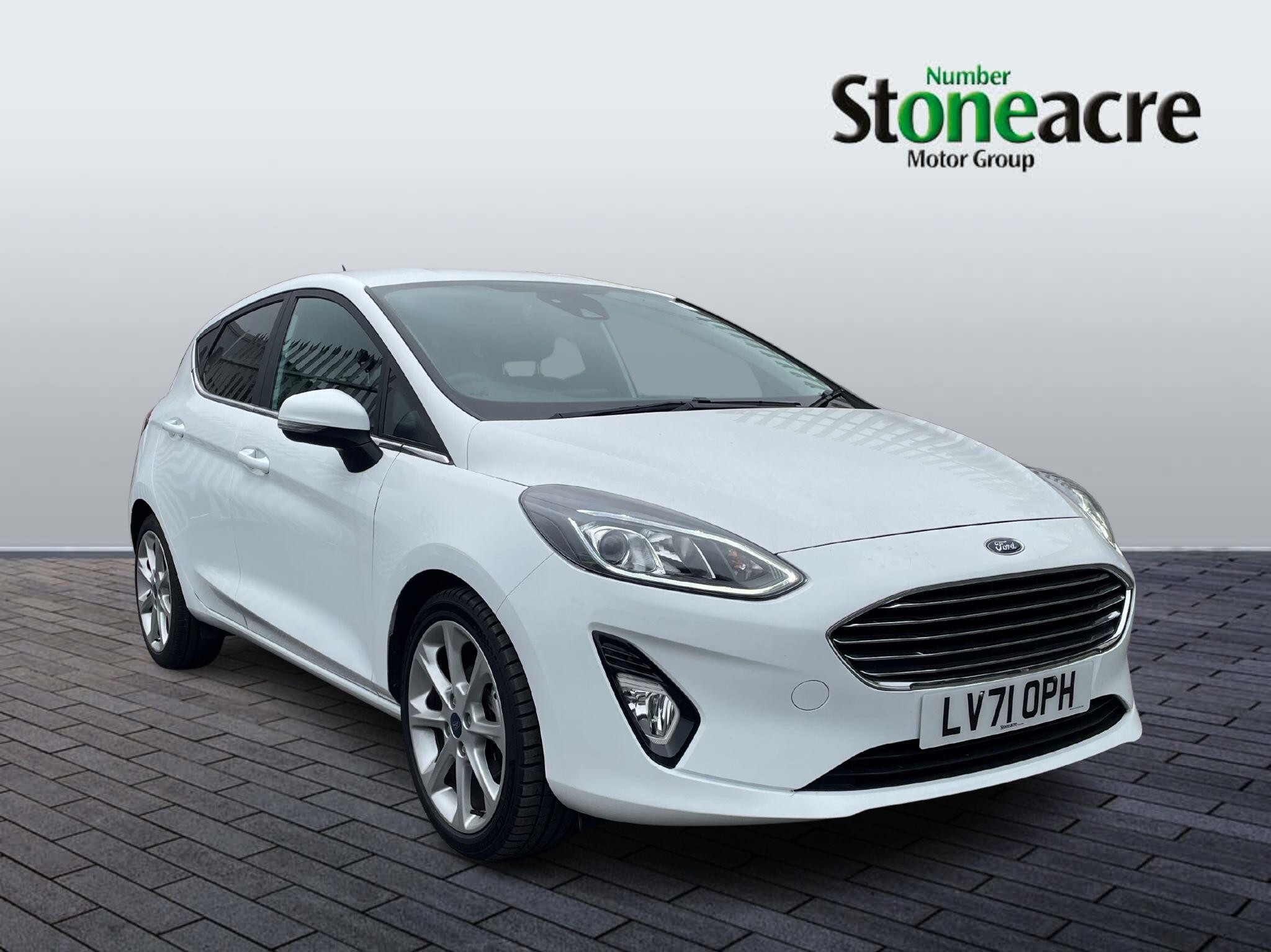 Main listing image - Ford Fiesta