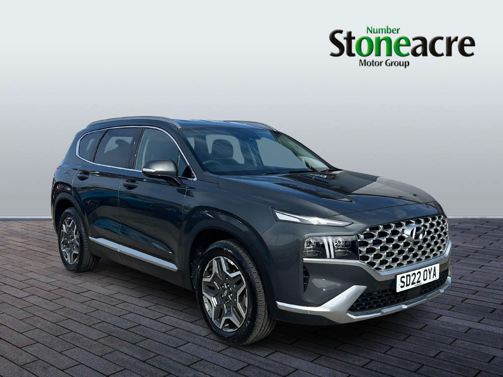 Main listing image - Hyundai Santa Fe
