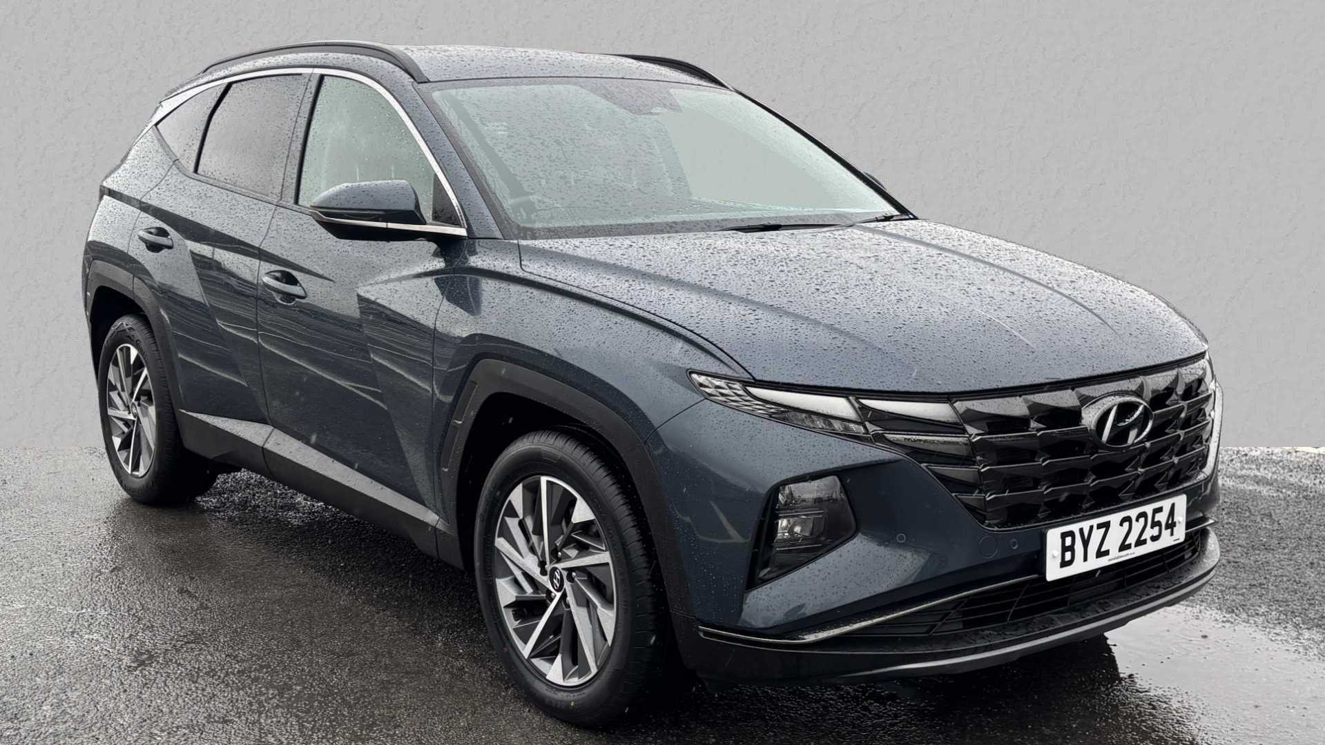 Main listing image - Hyundai Tucson