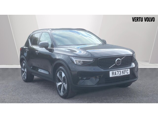 Main listing image - Volvo XC40