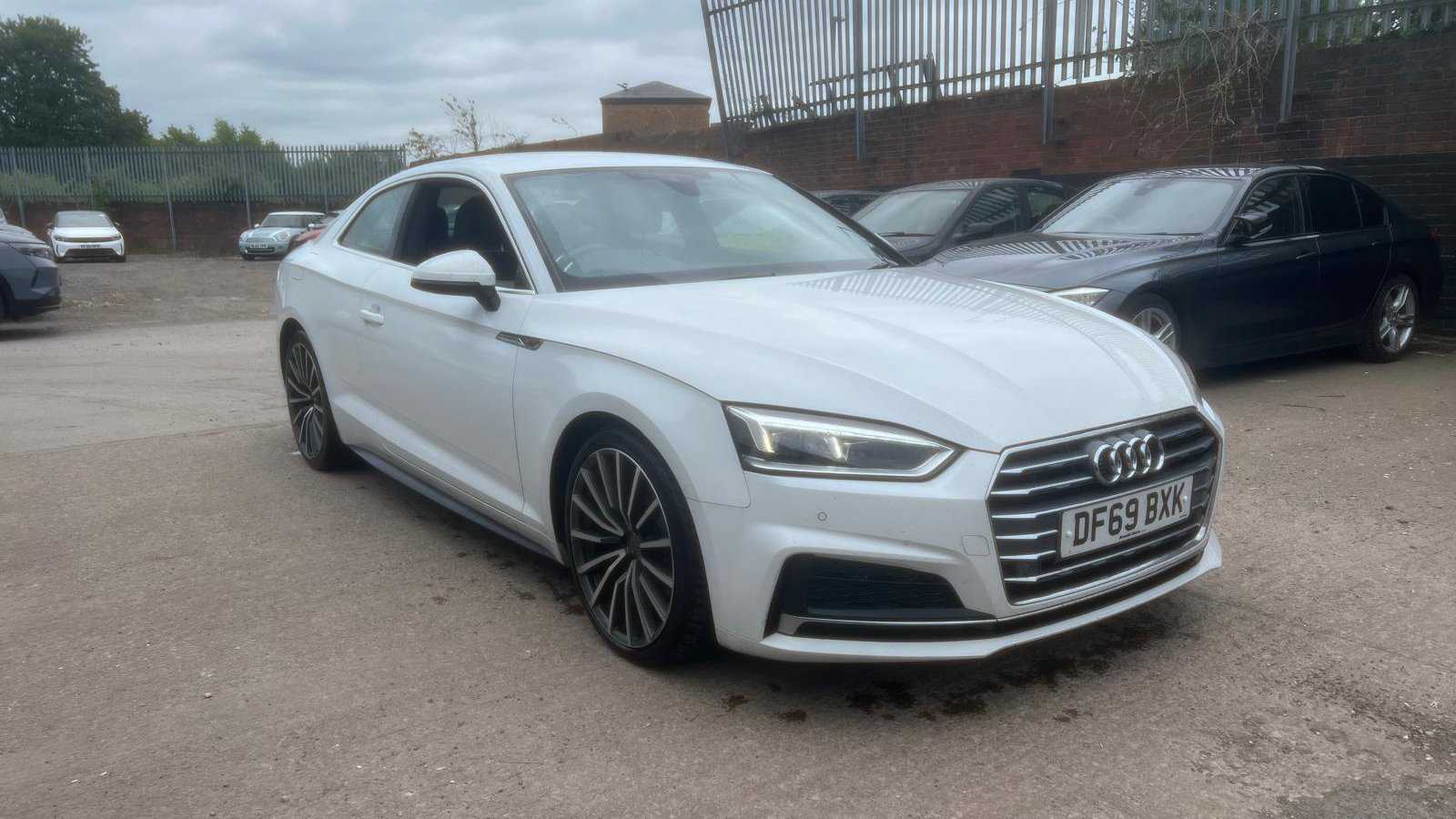 Main listing image - Audi A5