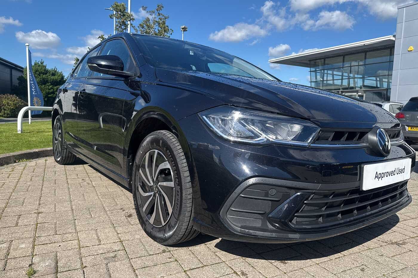 Main listing image - Volkswagen Polo