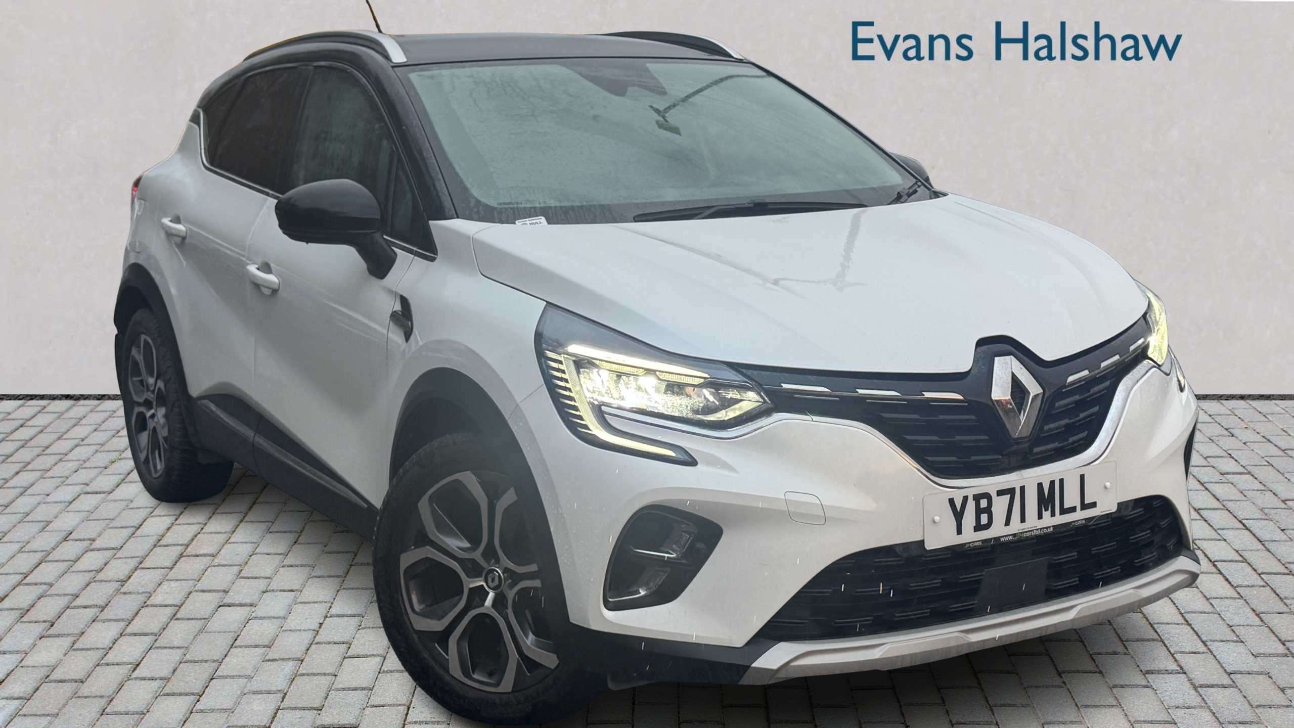 Main listing image - Renault Captur