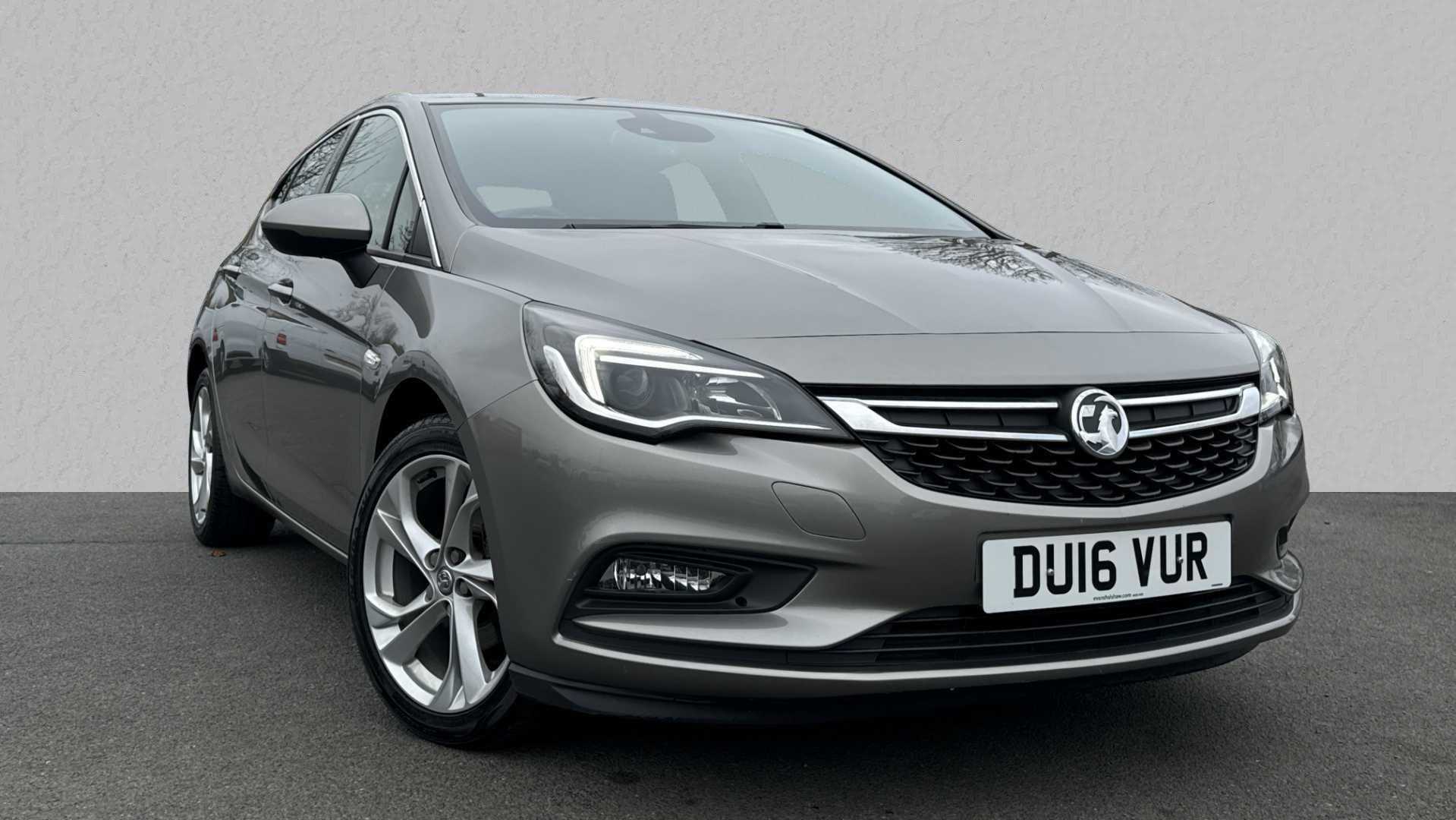 Main listing image - Vauxhall Astra