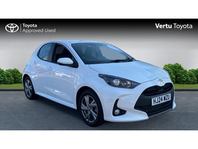 Main listing image - Toyota Yaris