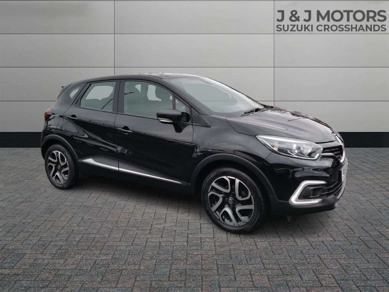 Main listing image - Renault Captur