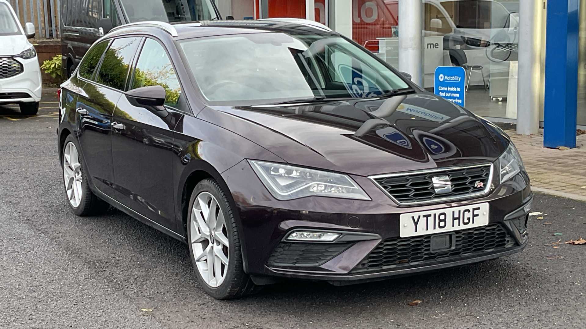 Main listing image - SEAT Leon ST