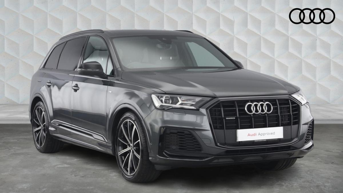 Main listing image - Audi Q7