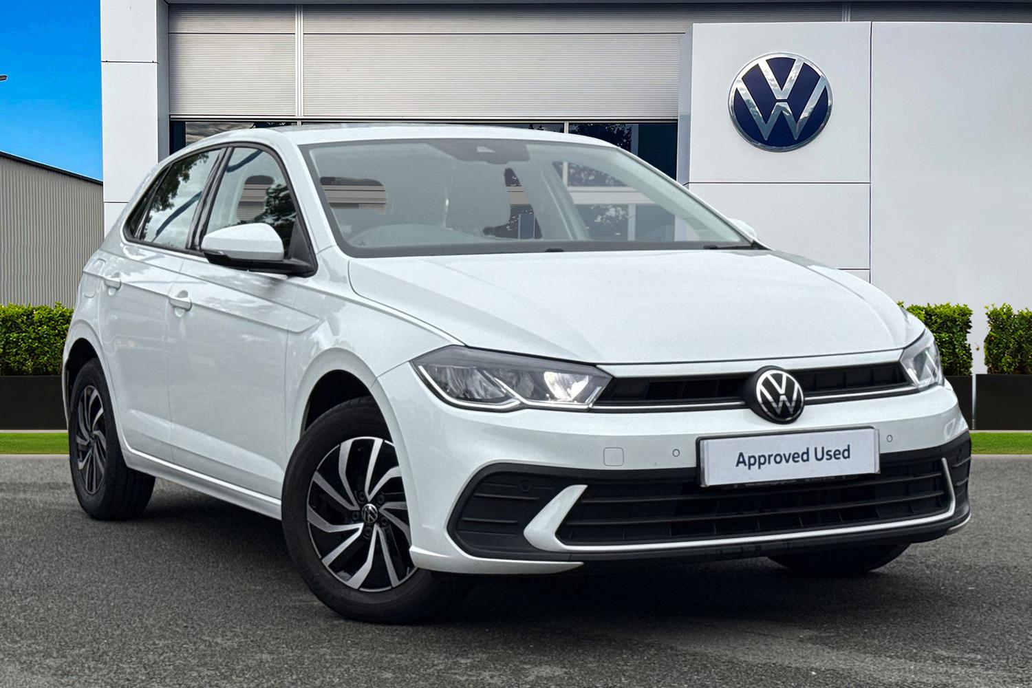 Main listing image - Volkswagen Polo