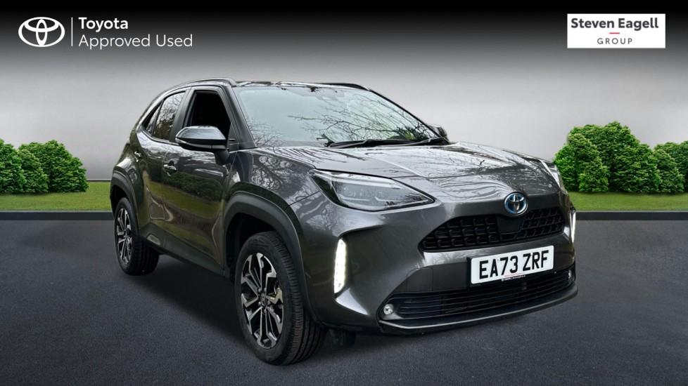 Main listing image - Toyota Yaris Cross