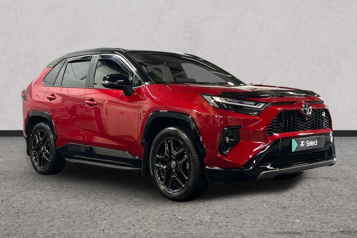 Main listing image - Toyota RAV4
