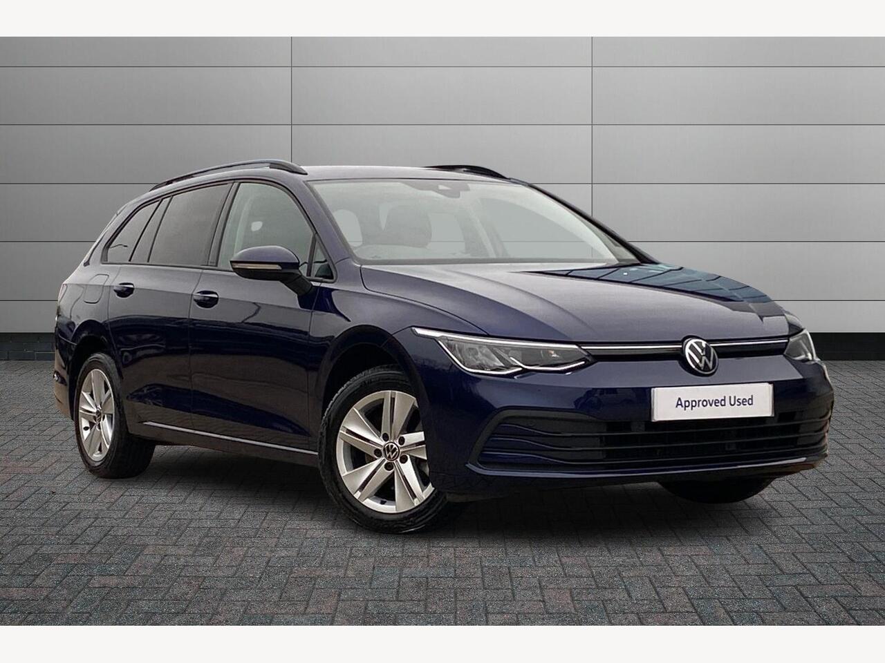 Main listing image - Volkswagen Golf Estate