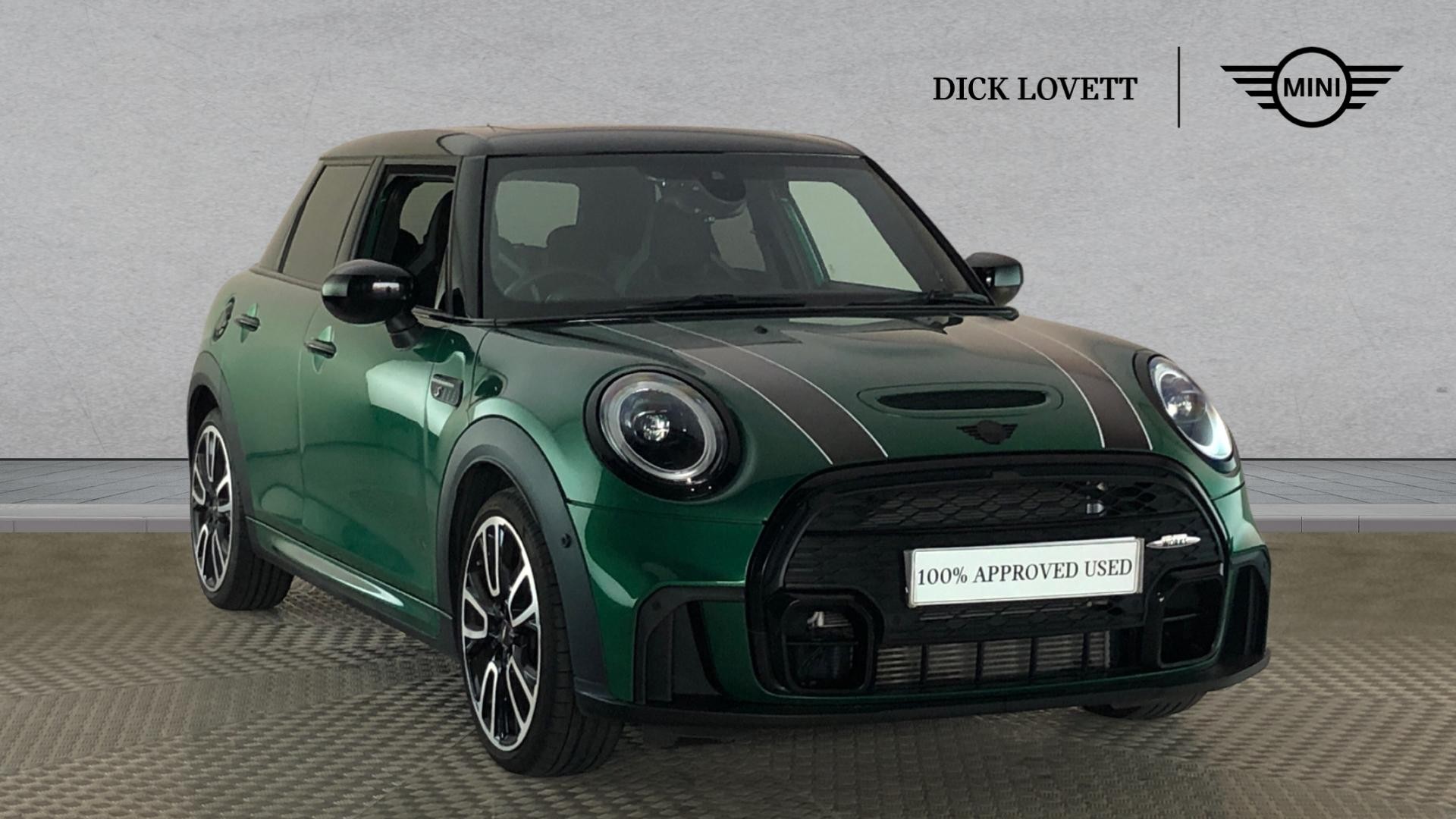 Main listing image - MINI Hatchback 5dr