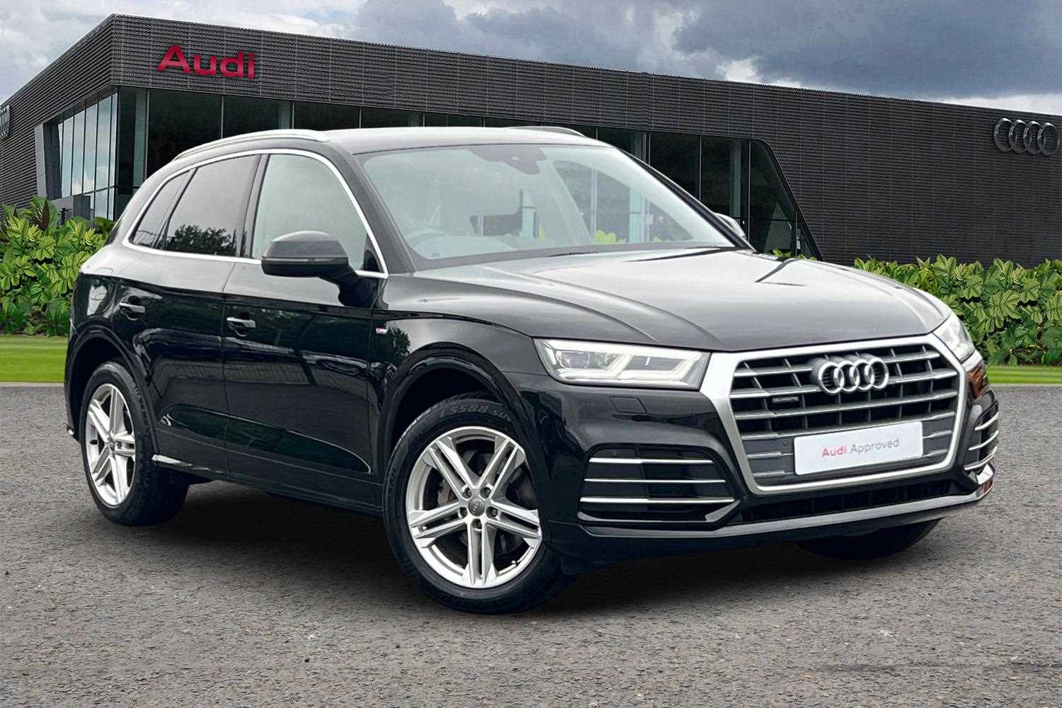 Main listing image - Audi Q5
