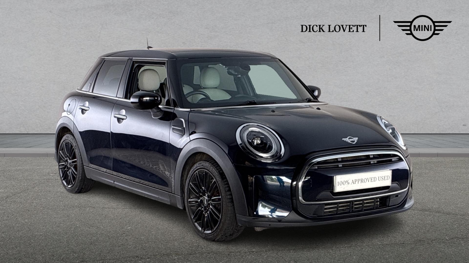 Main listing image - MINI Hatchback