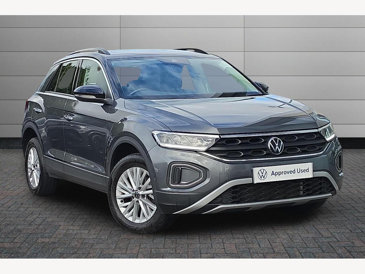 Main listing image - Volkswagen T-Roc