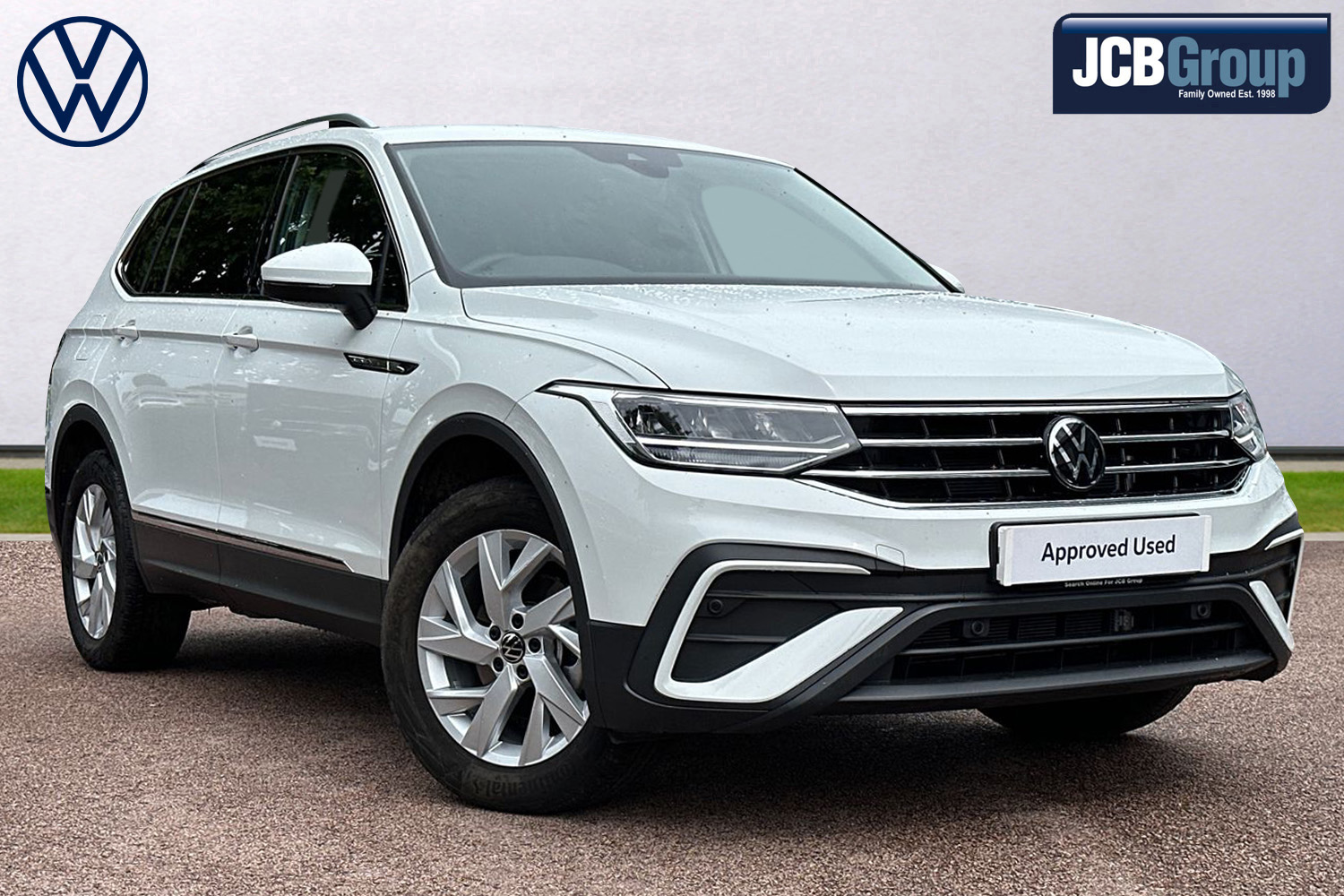 Main listing image - Volkswagen Tiguan Allspace