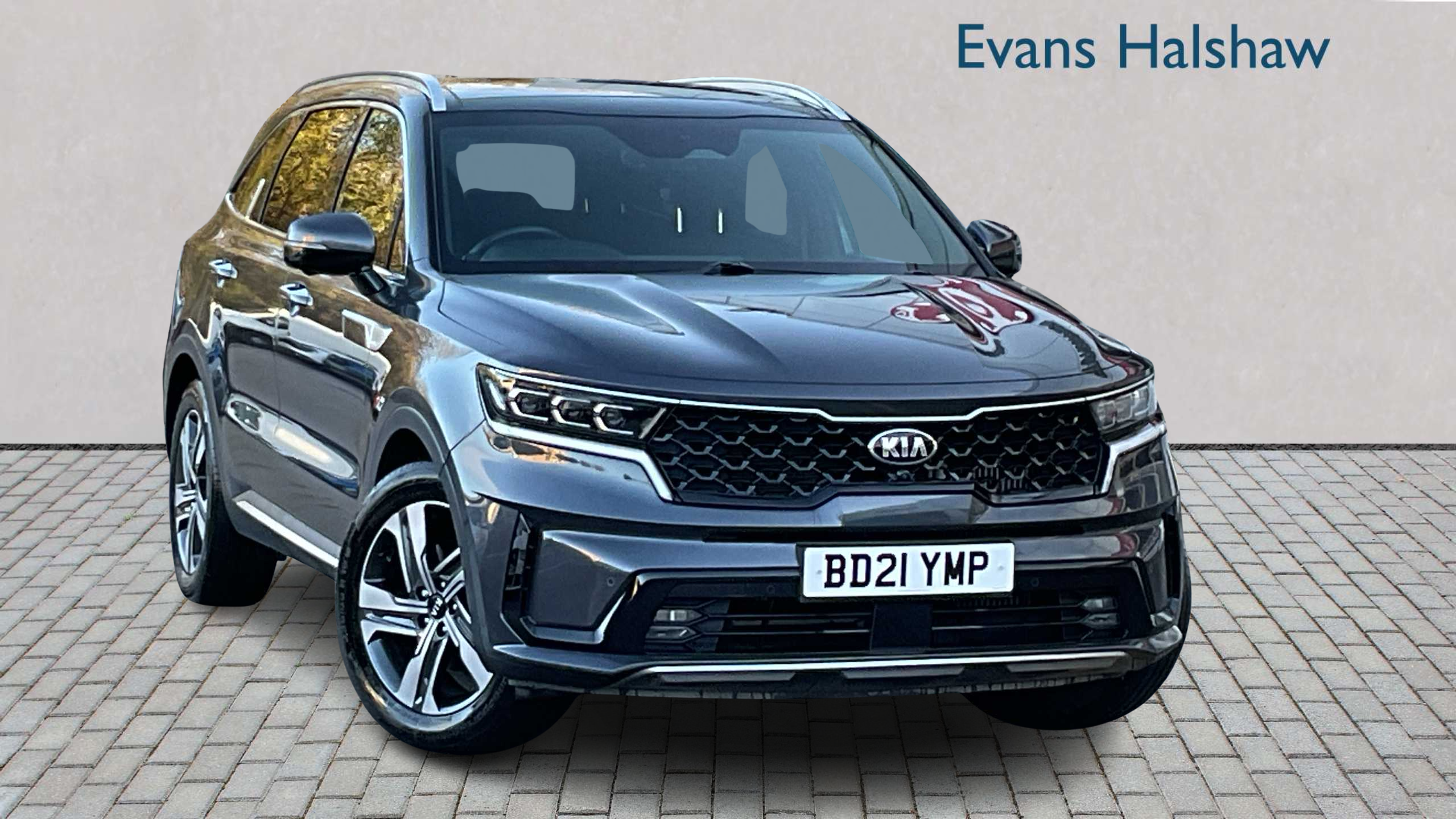 Main listing image - Kia Sorento