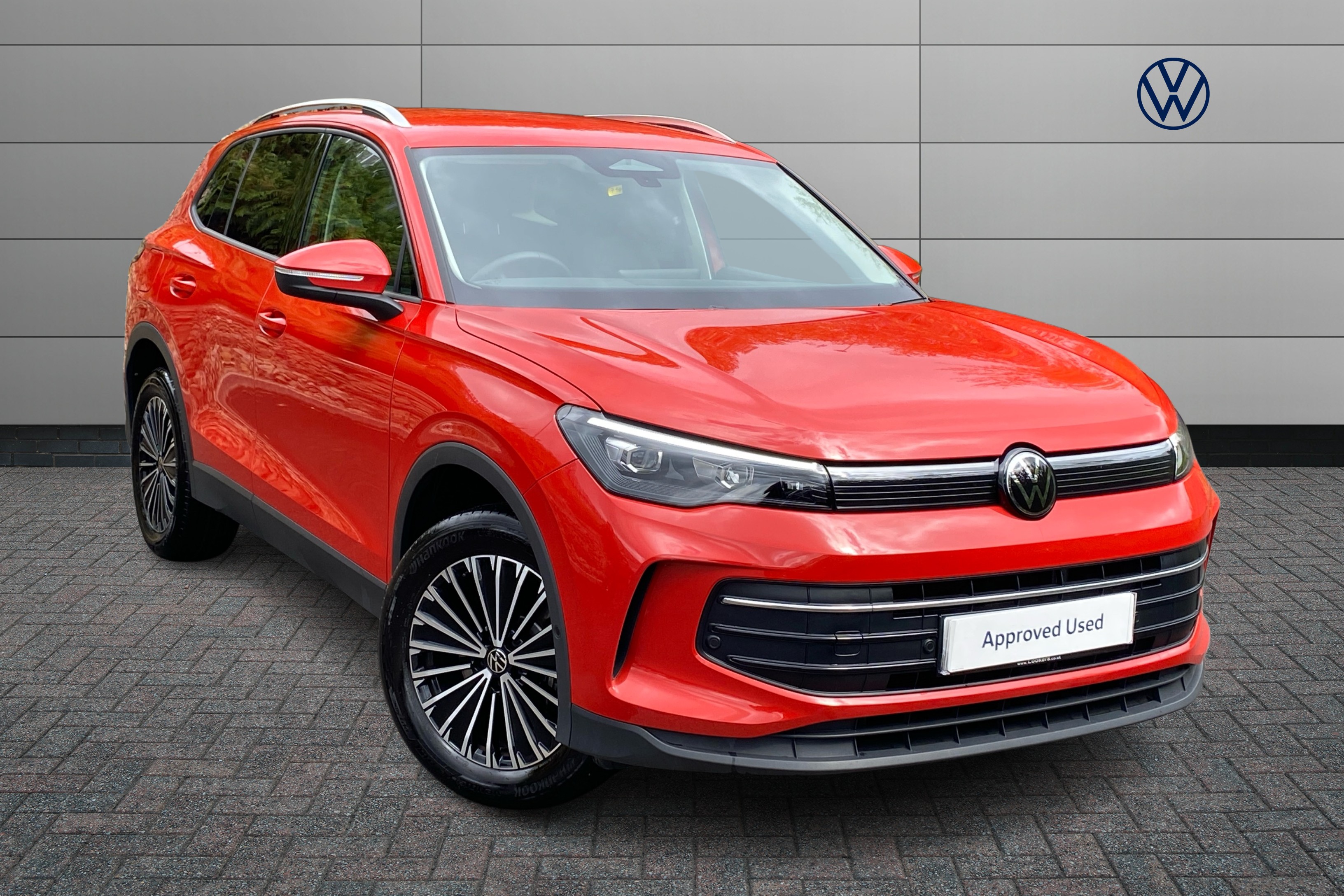 Main listing image - Volkswagen Tiguan