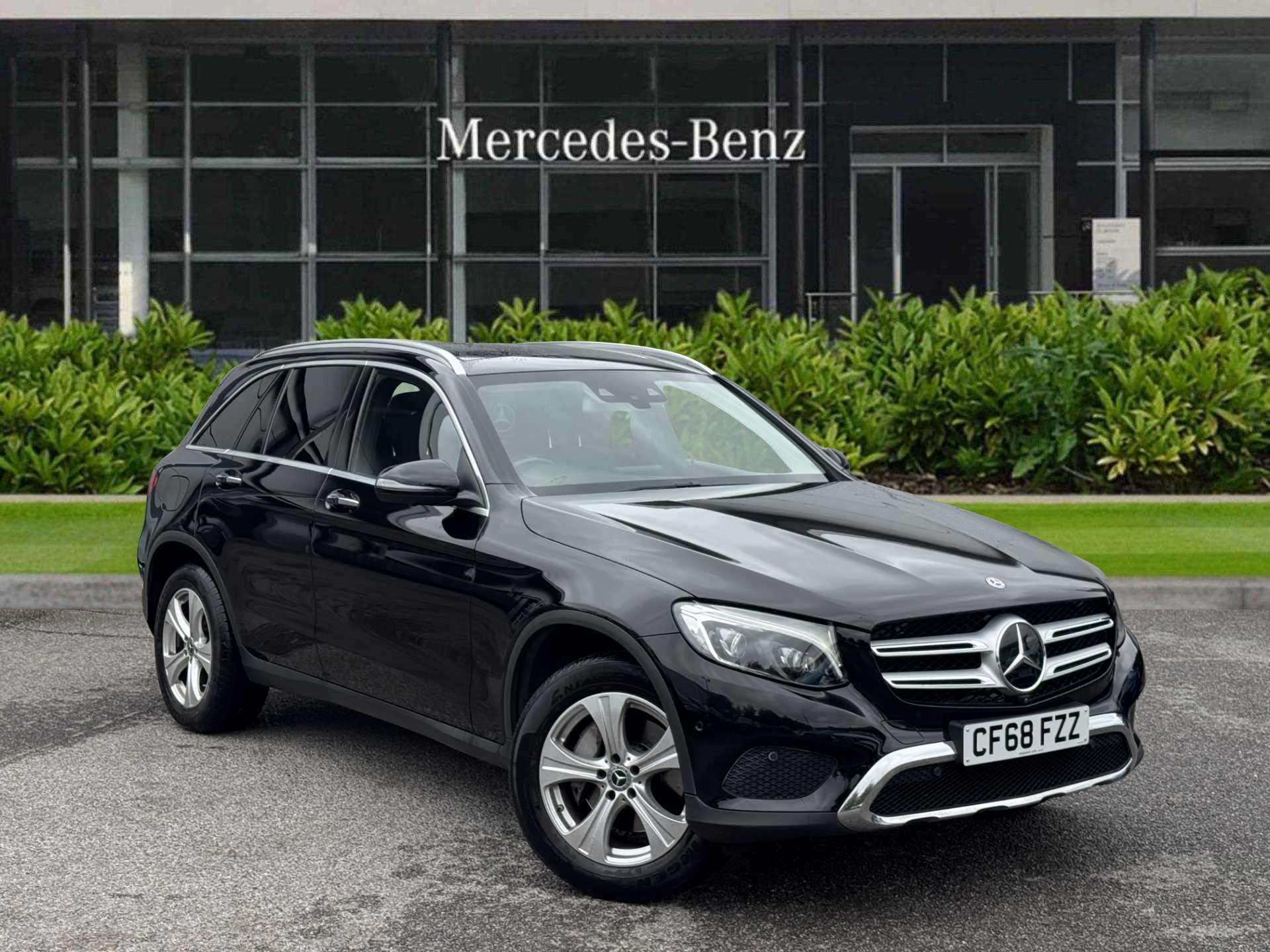 Main listing image - Mercedes-Benz GLC