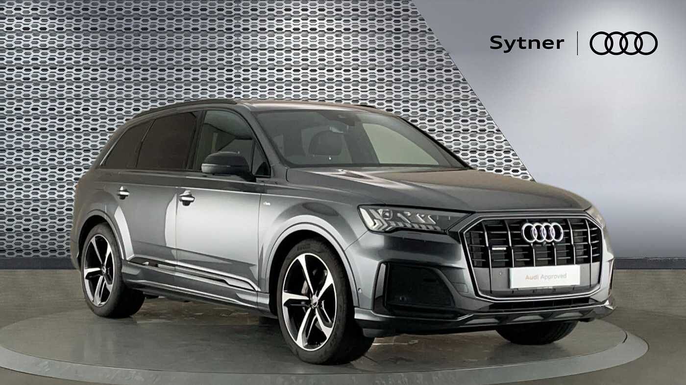 Main listing image - Audi Q7