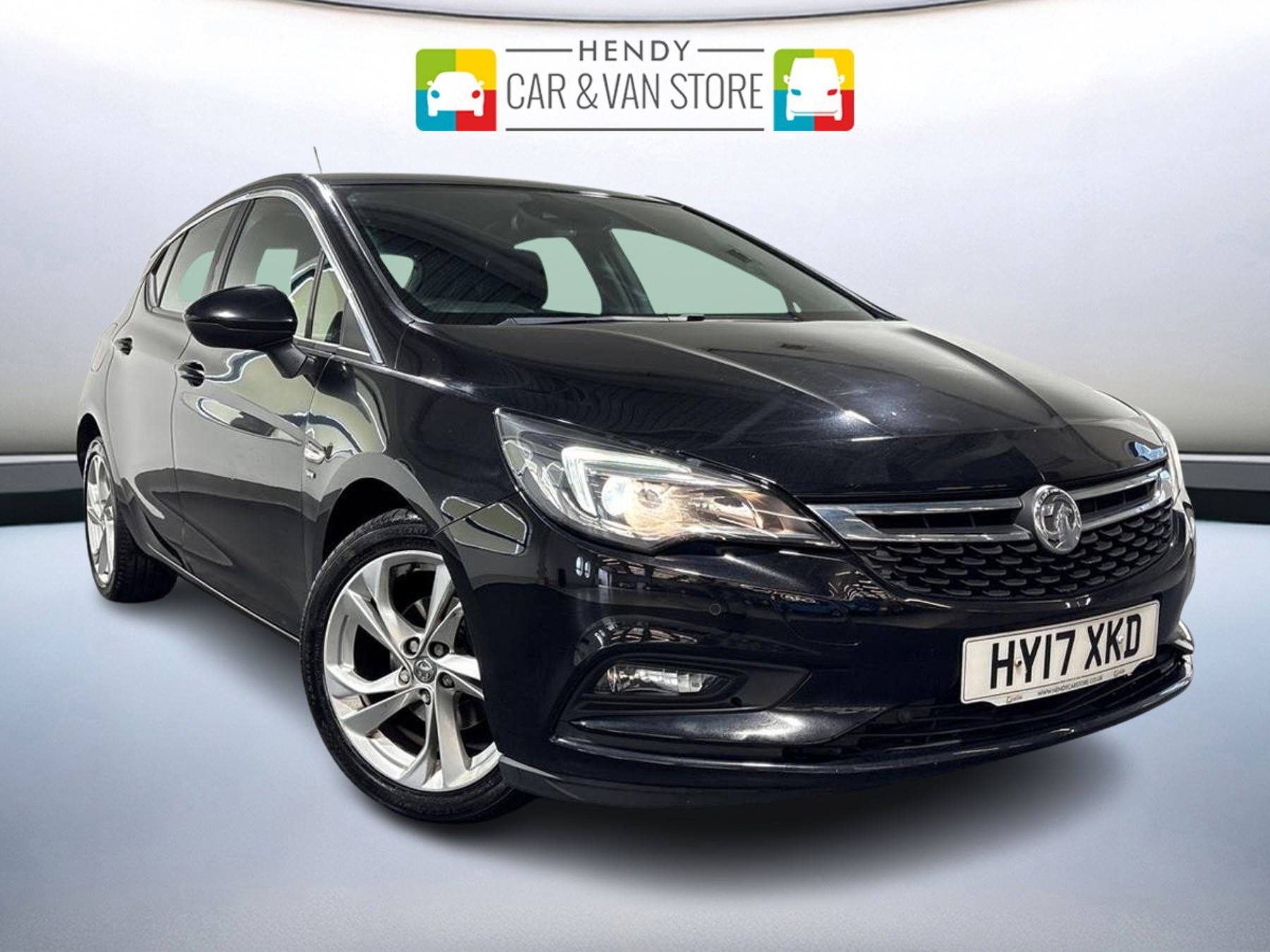 Main listing image - Vauxhall Astra