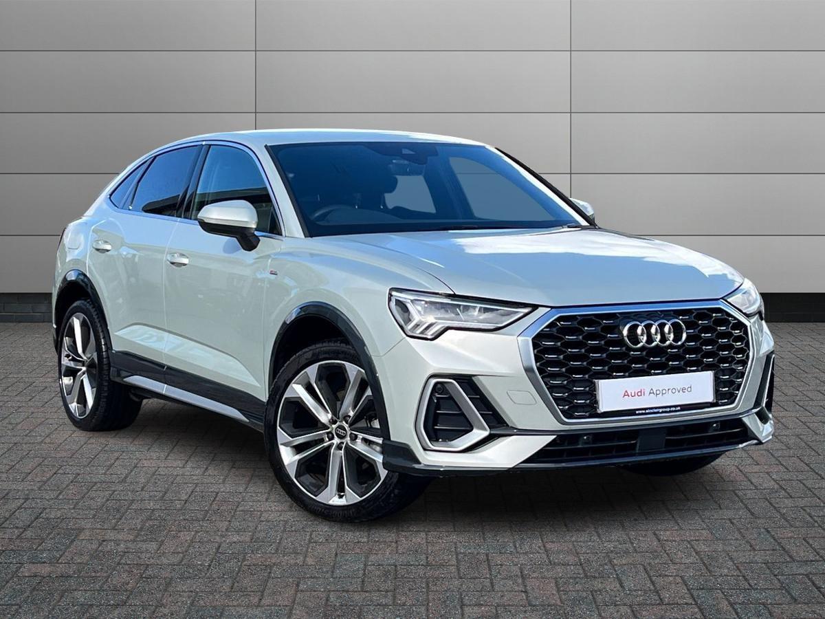 Main listing image - Audi Q3