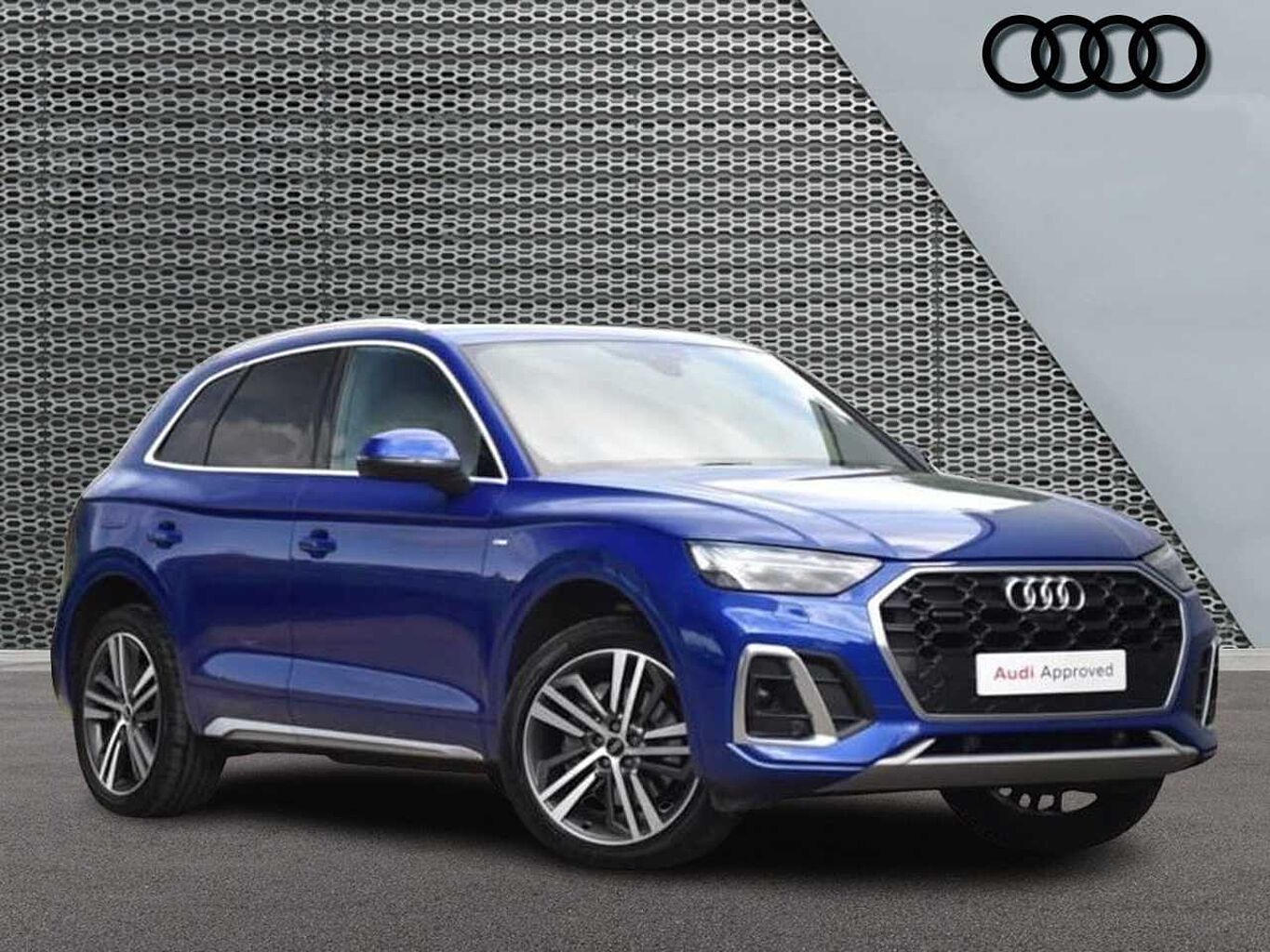 Main listing image - Audi Q5