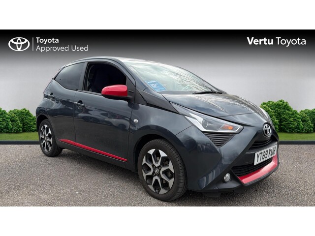 Main listing image - Toyota Aygo
