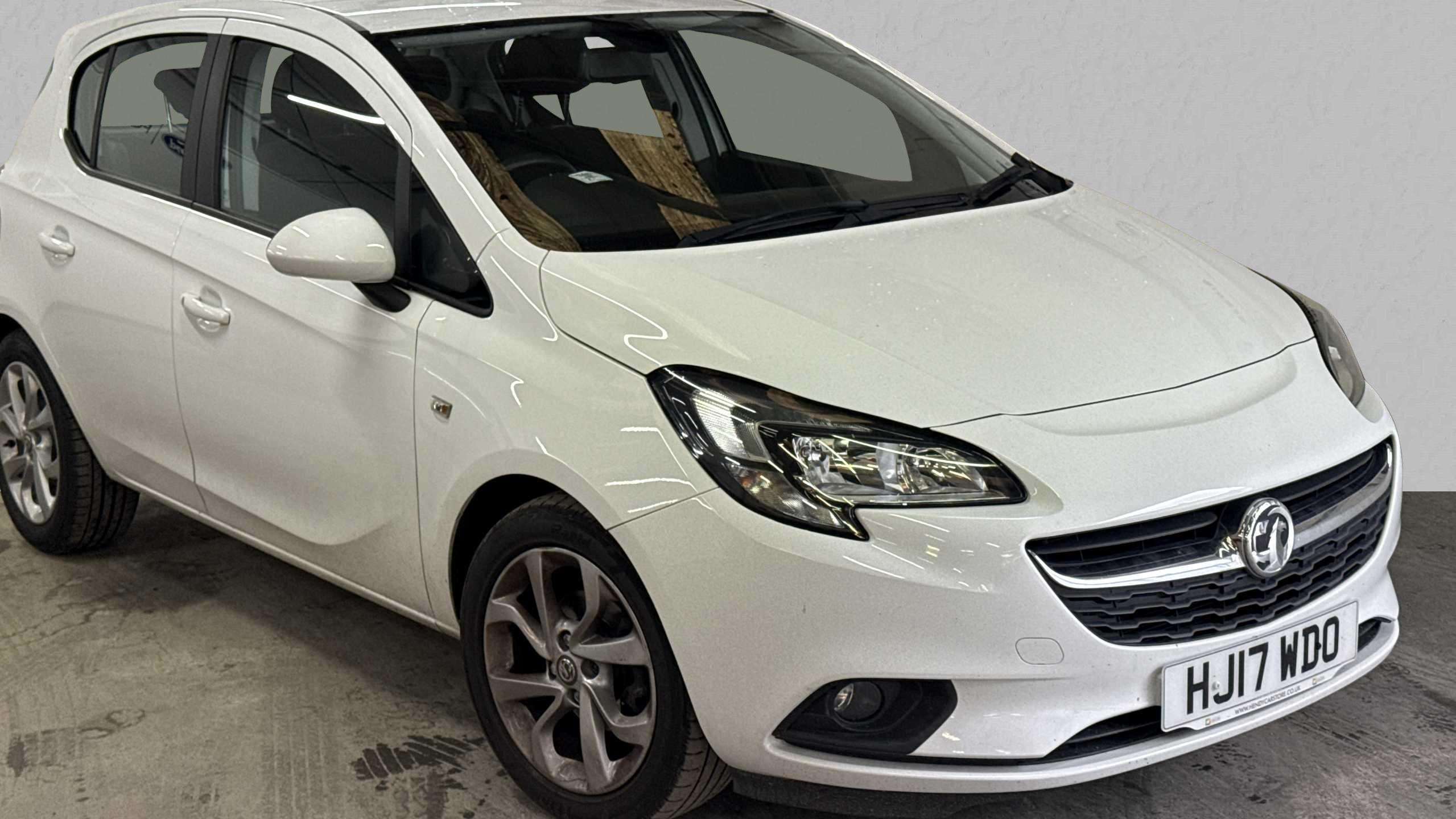 Main listing image - Vauxhall Corsa