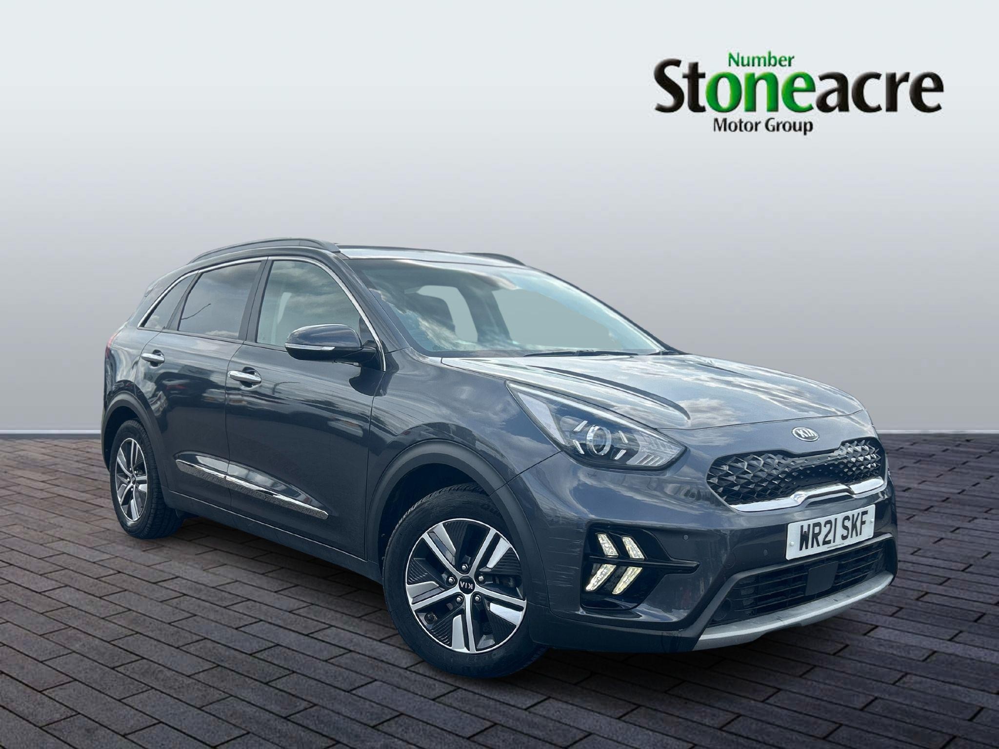 Main listing image - Kia Niro