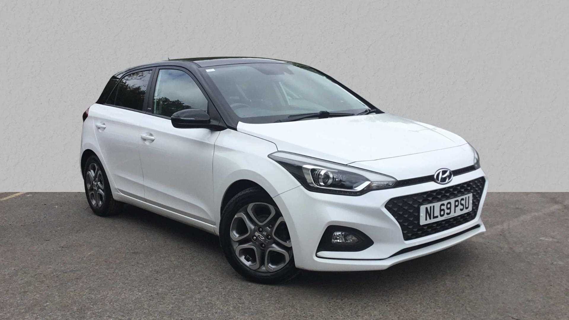 Main listing image - Hyundai i20