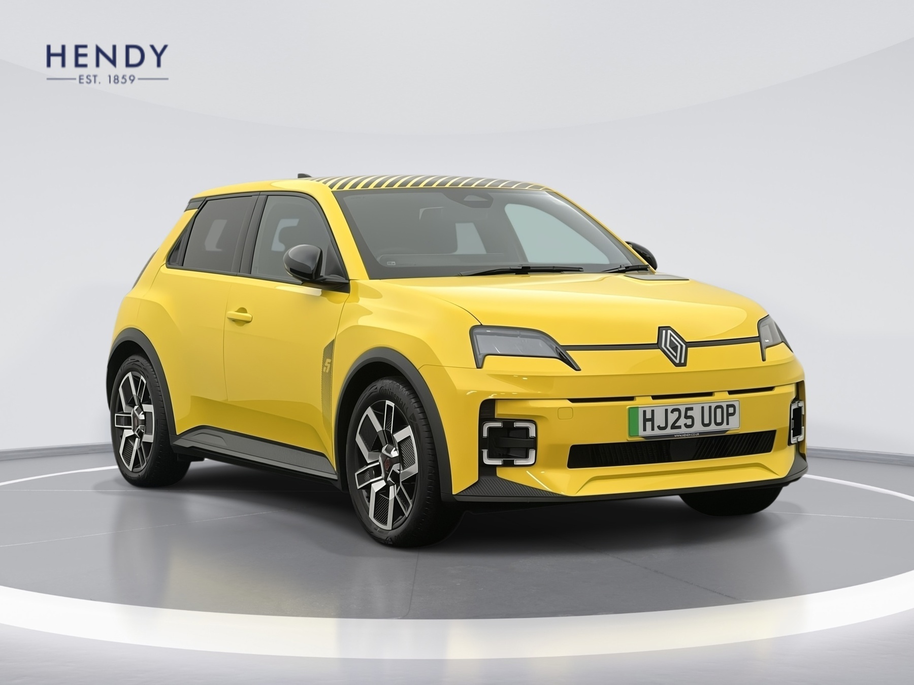 Main listing image - Renault 5