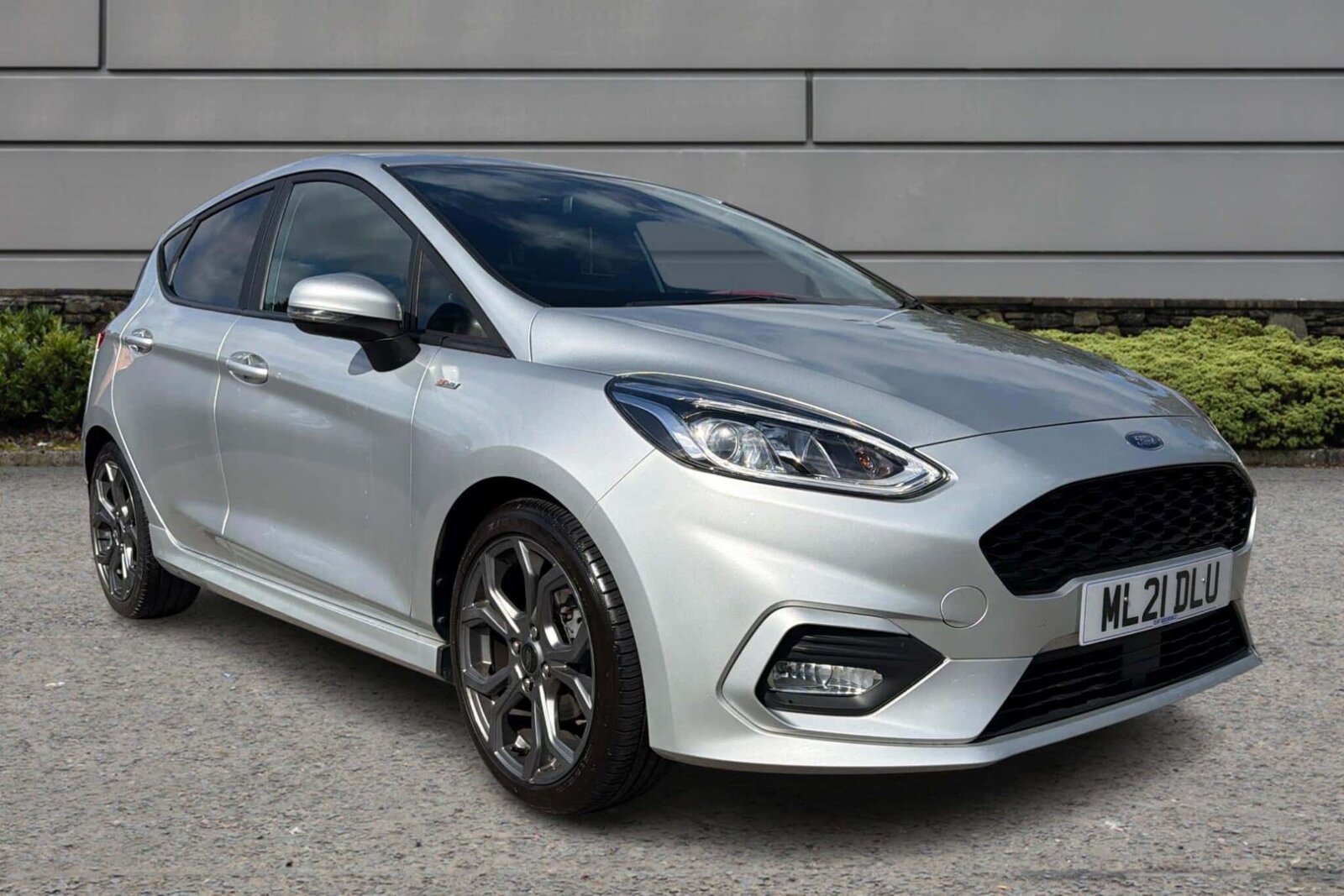 Main listing image - Ford Fiesta