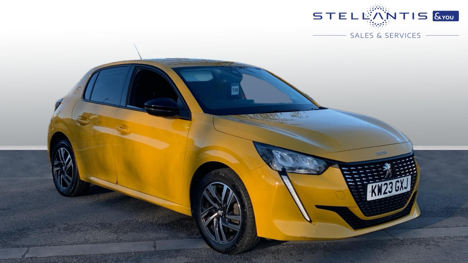 Main listing image - Peugeot 208