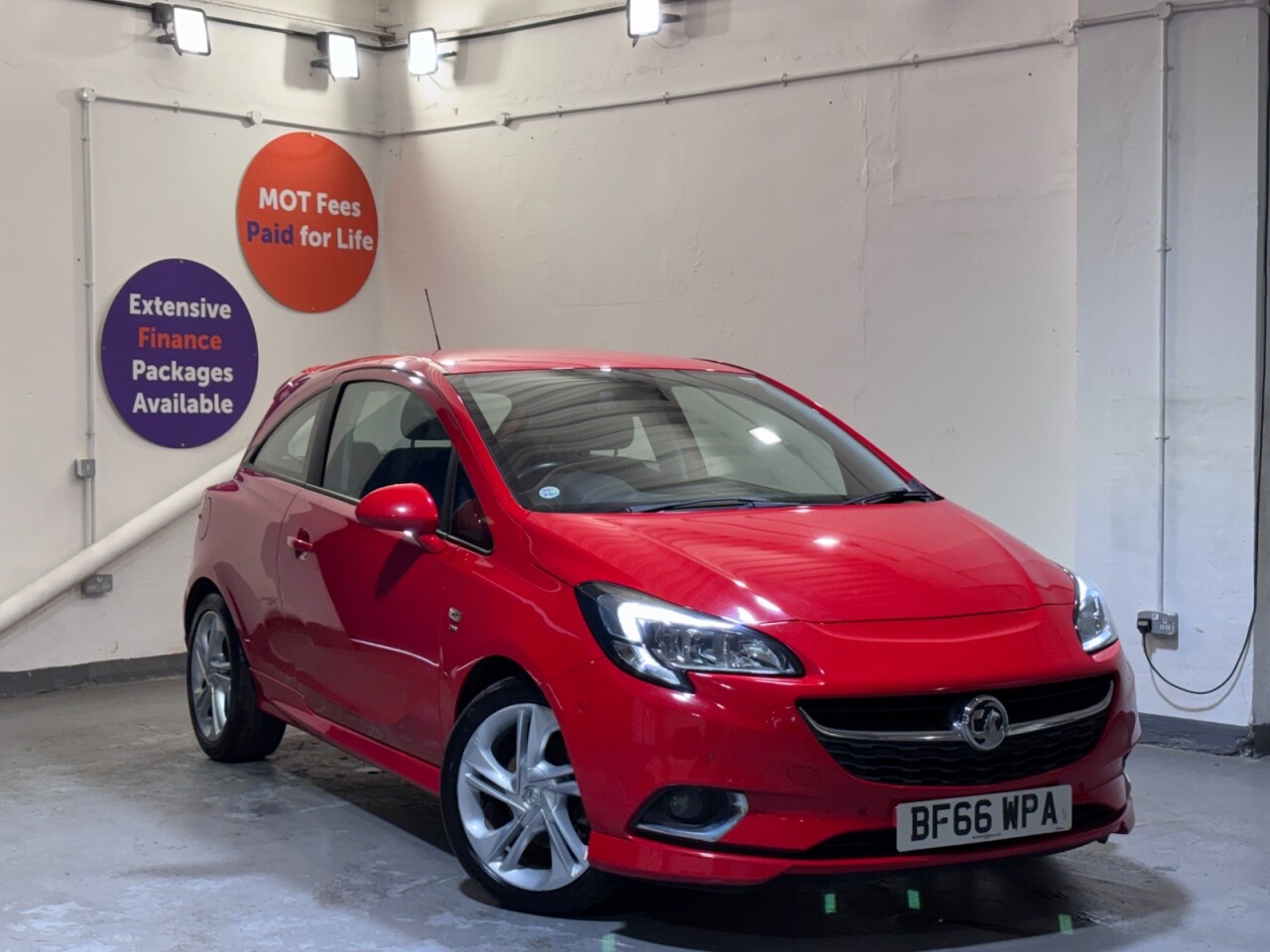 Main listing image - Vauxhall Corsa