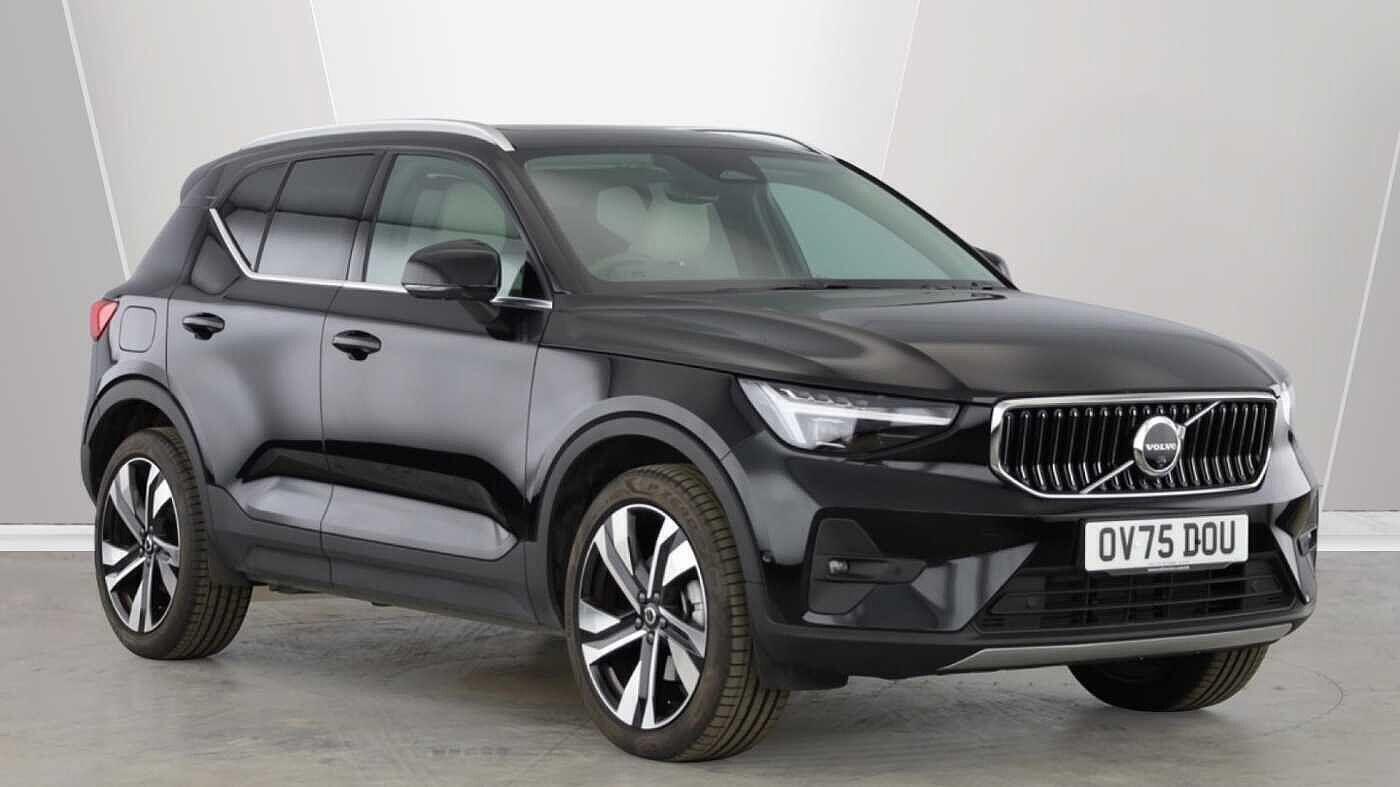 Main listing image - Volvo XC40