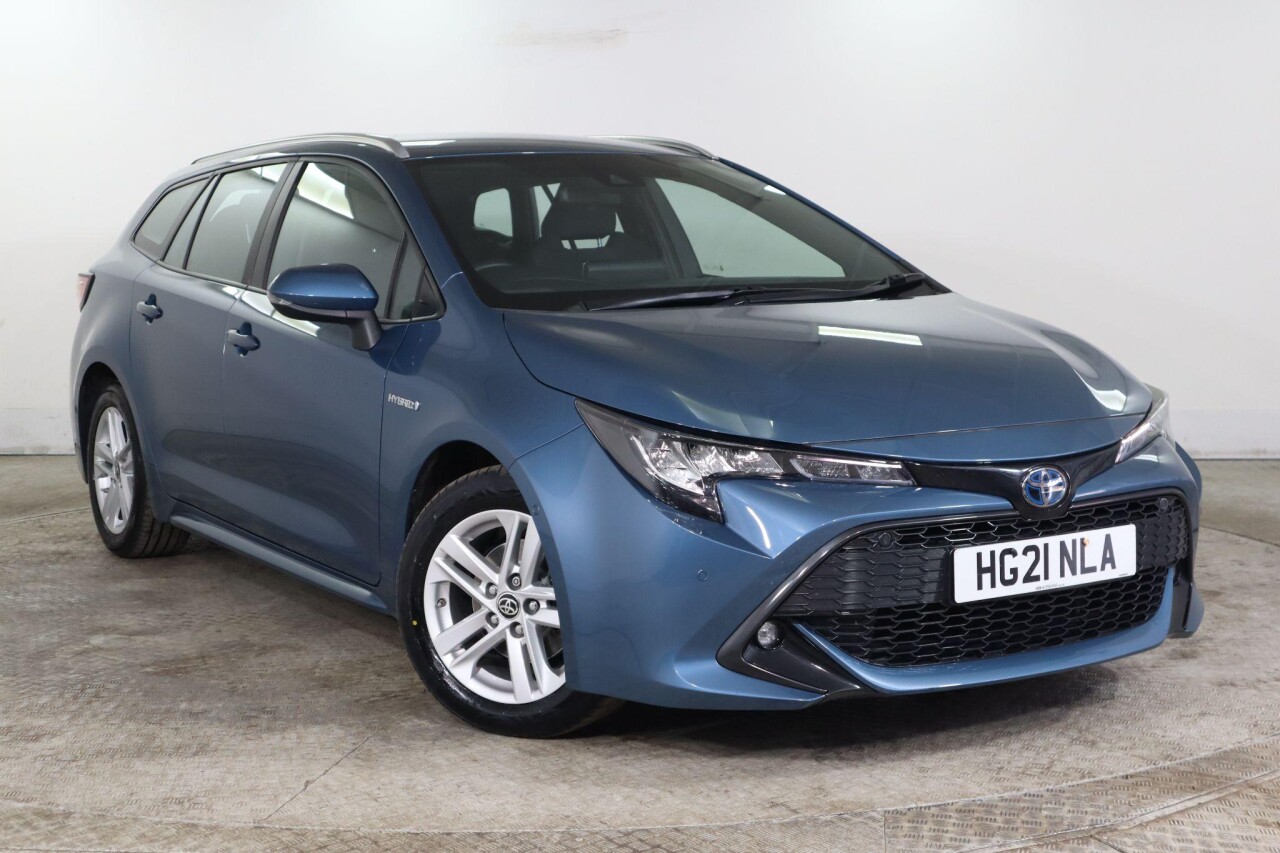 Main listing image - Toyota Corolla Touring Sport