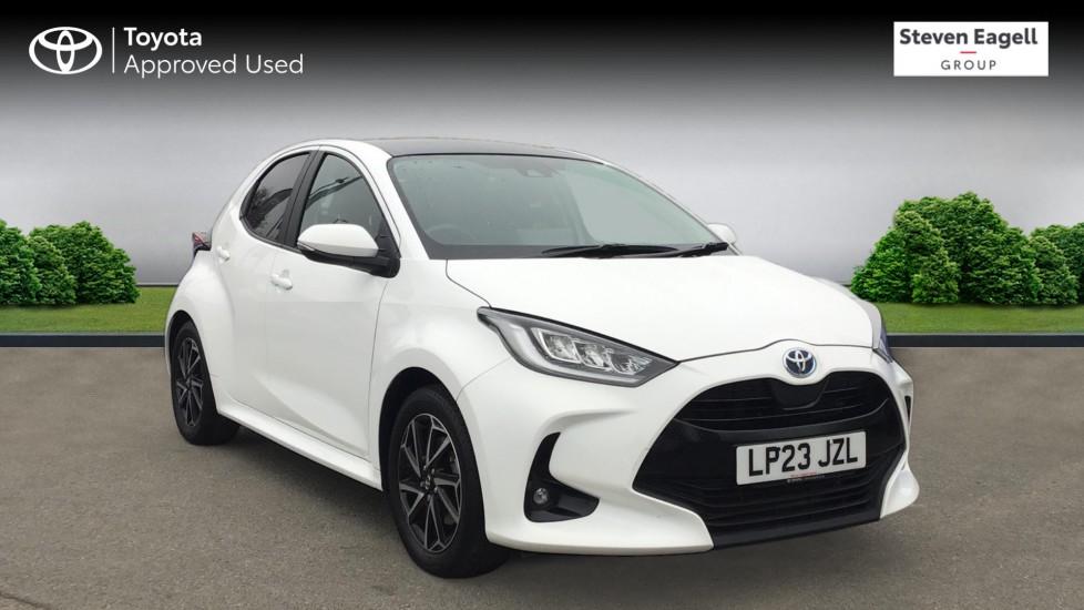 Main listing image - Toyota Yaris