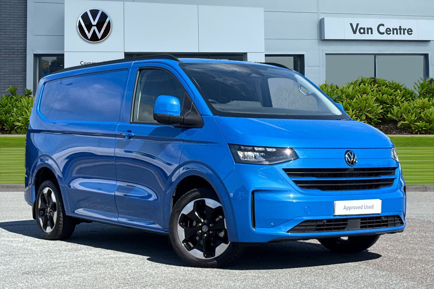 Main listing image - Volkswagen Transporter