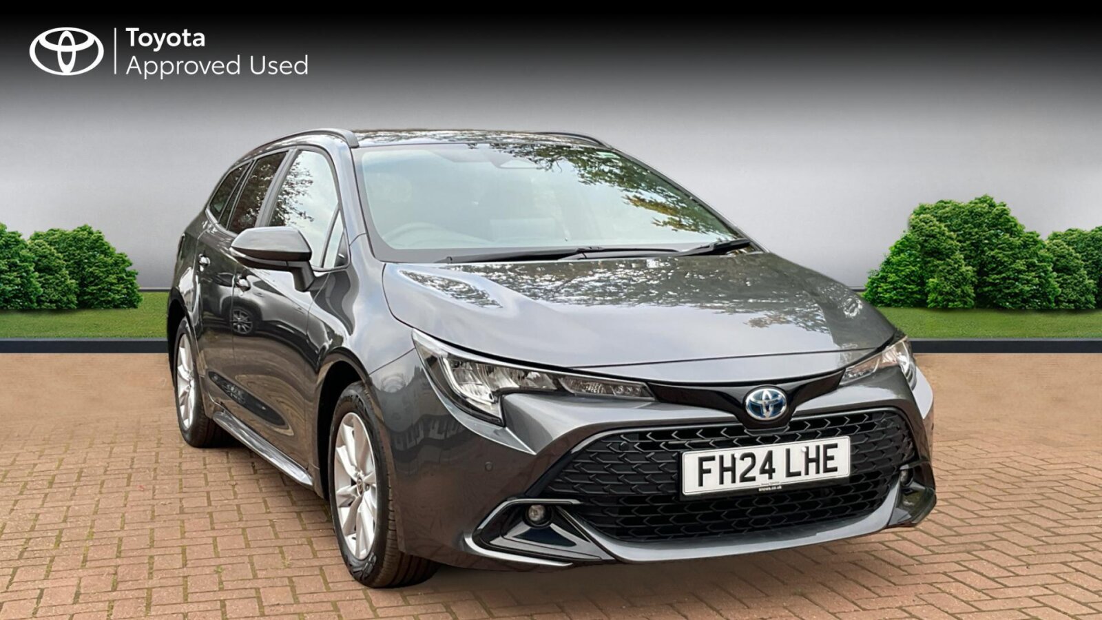 Main listing image - Toyota Corolla Touring Sport