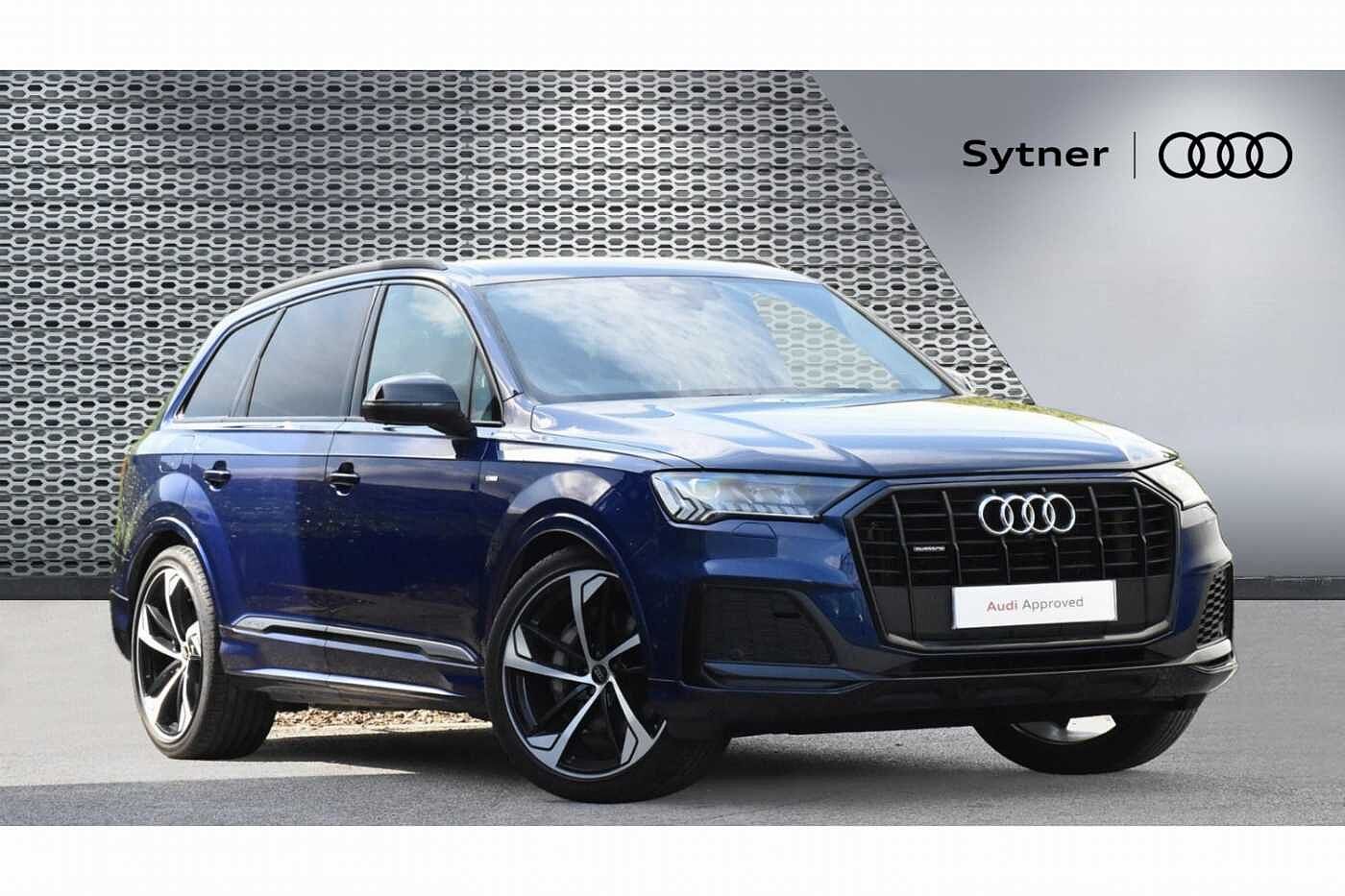 Main listing image - Audi Q7