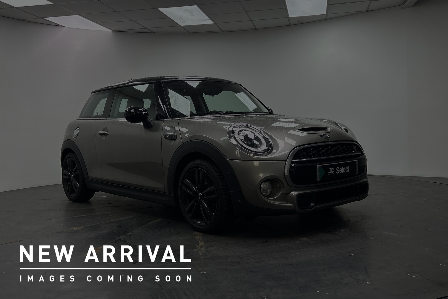 Main listing image - MINI Hatchback