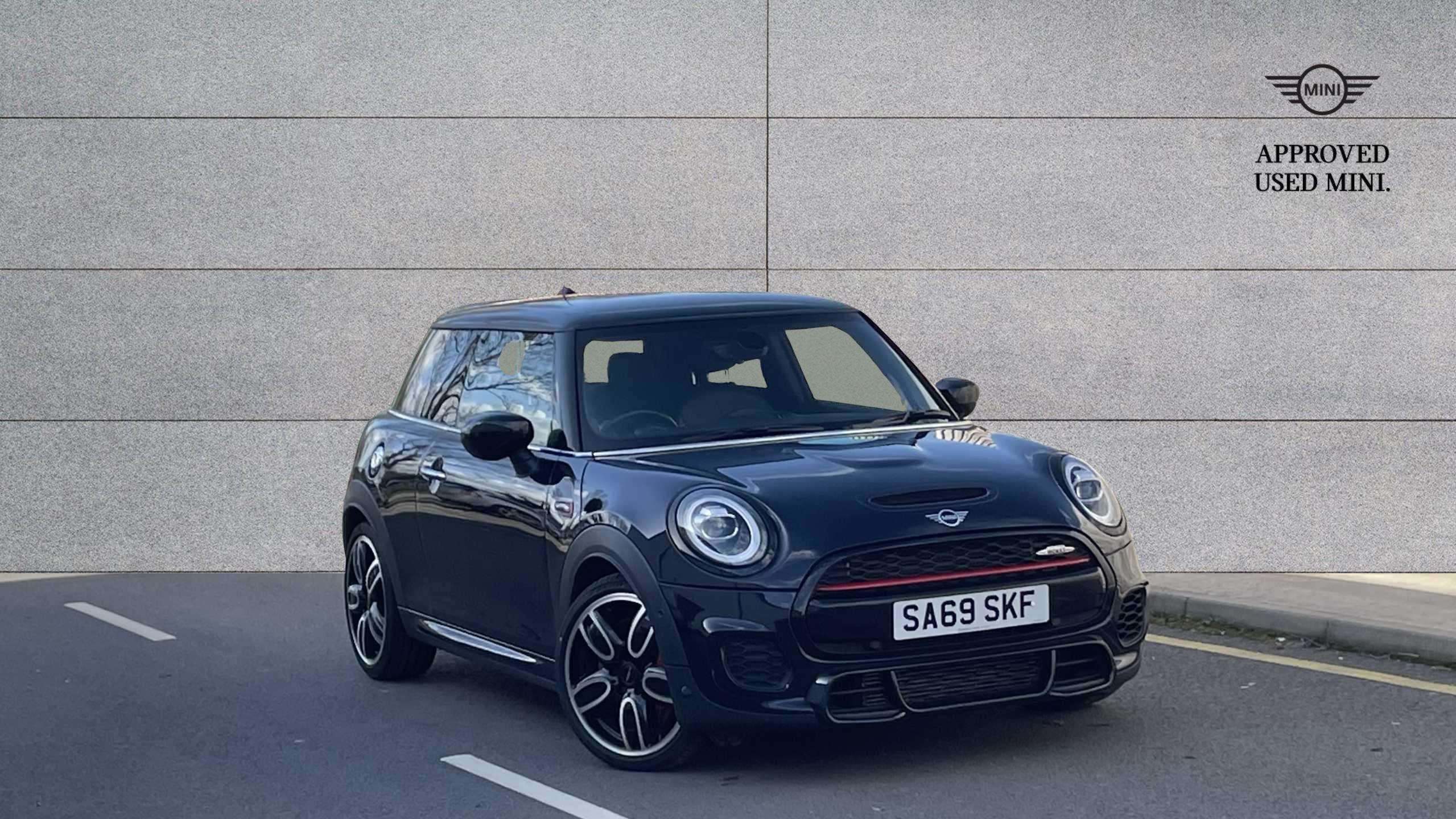 Main listing image - MINI Hatchback