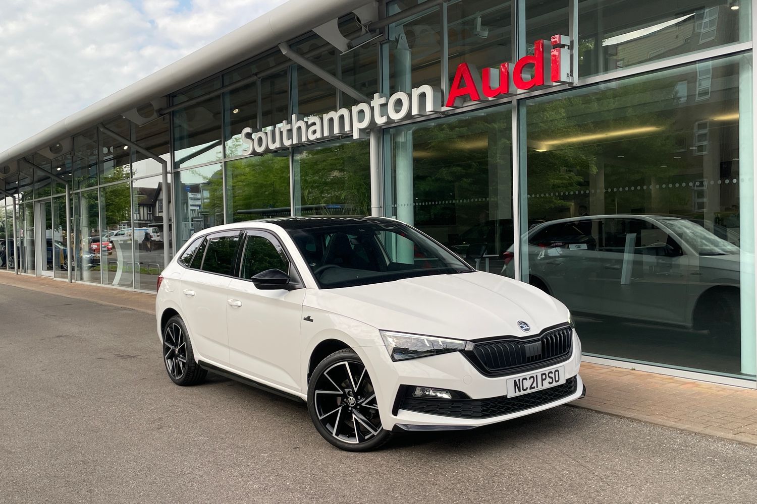 Main listing image - Skoda Scala