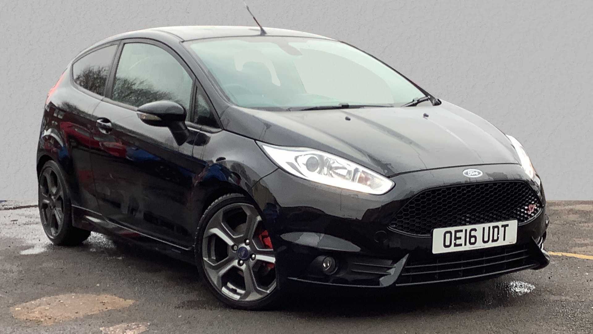 Main listing image - Ford Fiesta ST