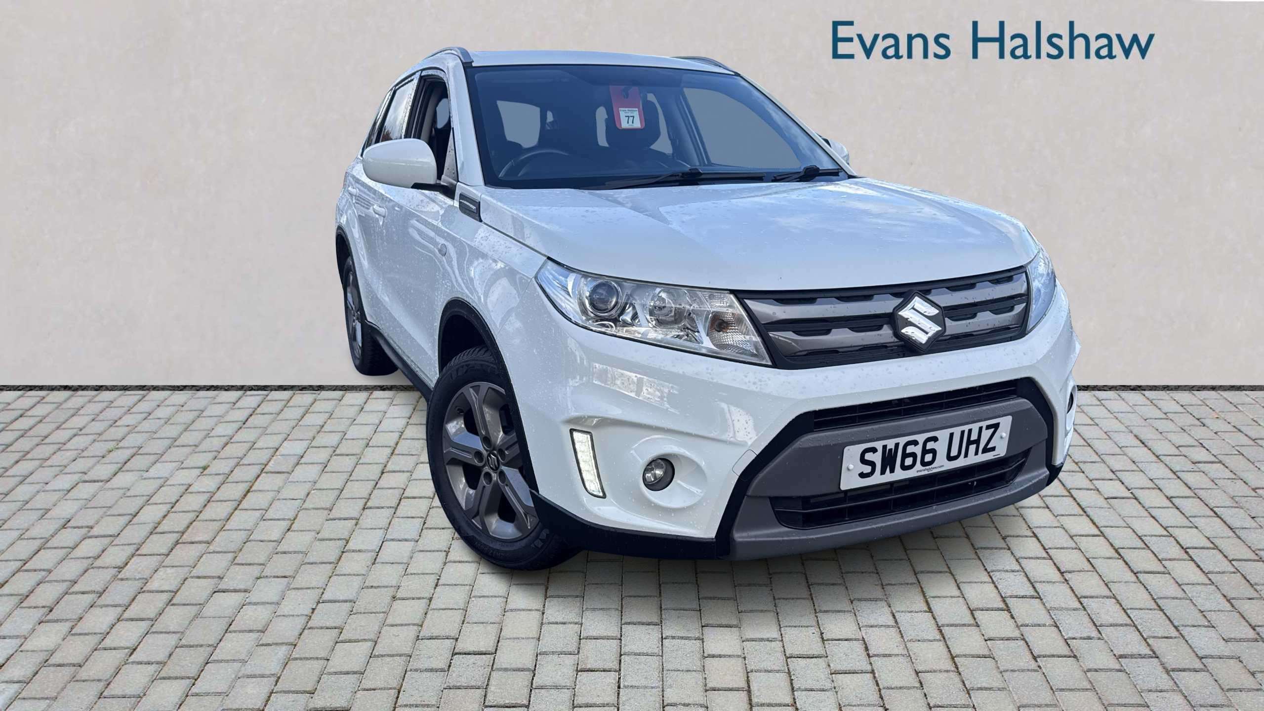 Main listing image - Suzuki Vitara